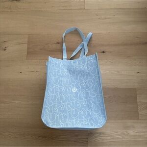 lululemon blue medium size bag